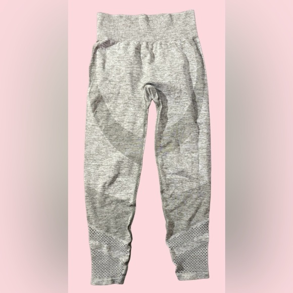 Victoria’s Secret PINK Seamless Leggings – Gray – Size Medium - Picture 1 of 5